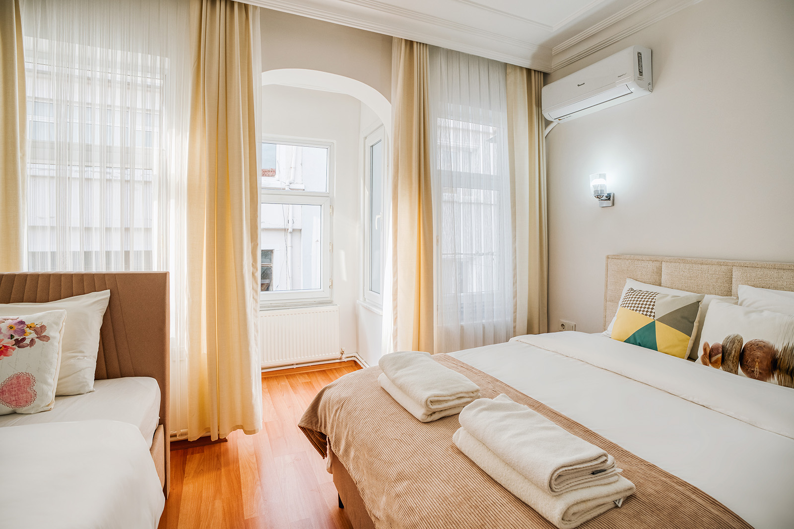 hanlar apart istanbul