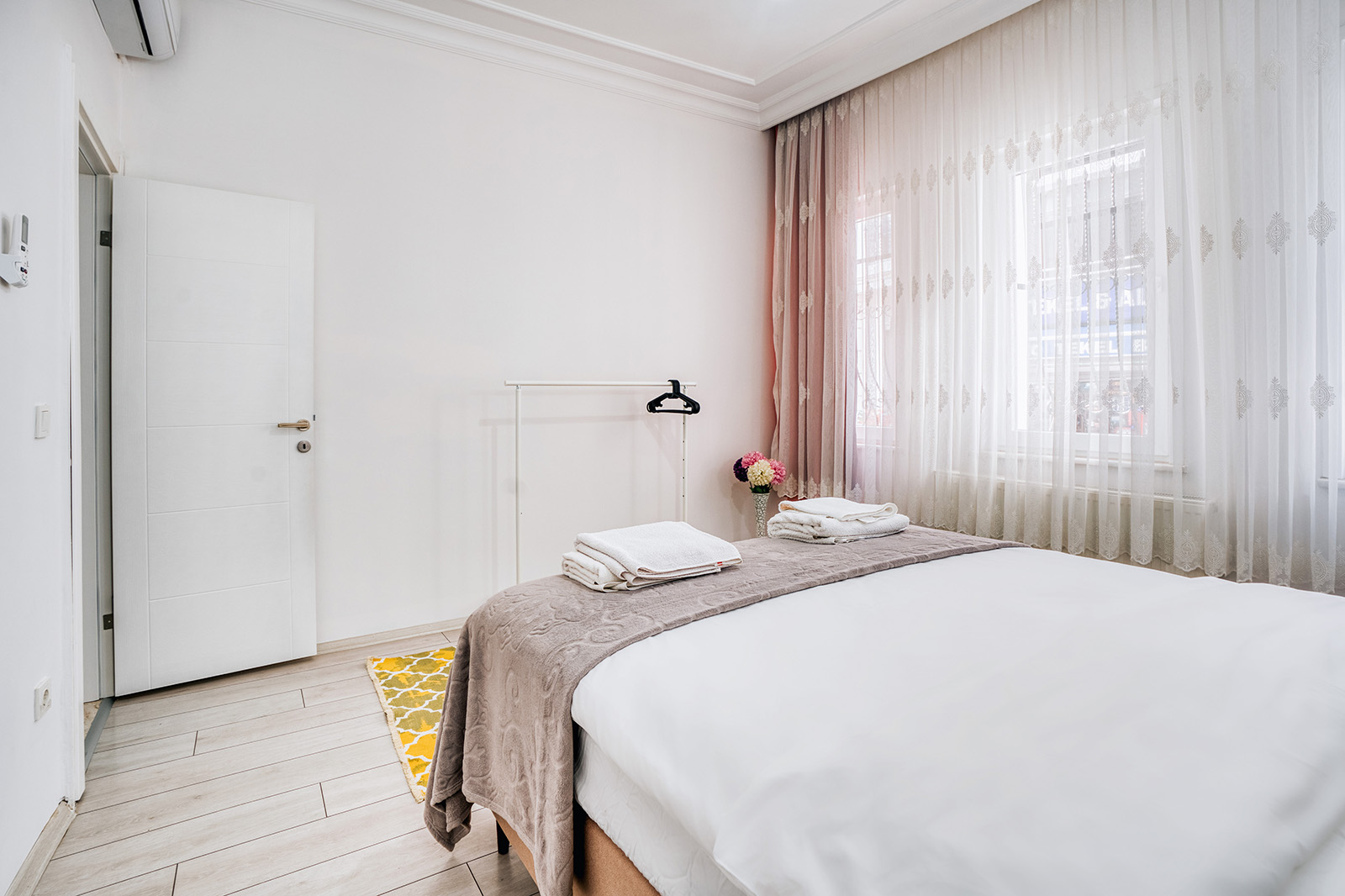 apart otel giriş kat resmi